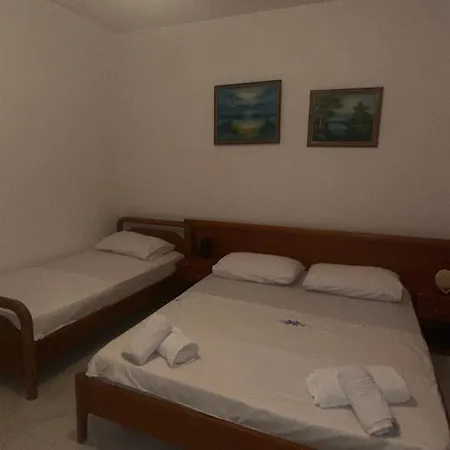 Home בית נופש